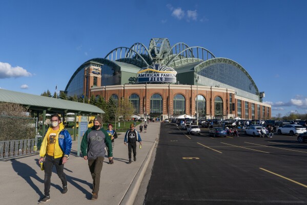 Proposals for new US sports stadiums are increasing carrying a